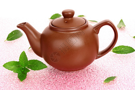 茶壶配薄荷绿茶图片