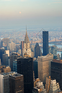 纽约市曼哈顿天线空中巡视日落时有街图片