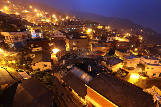 秋分村夜景图片