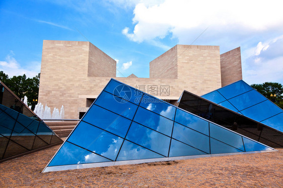 美国马里兰州华盛顿美国拍摄艺术美馆金字塔图片