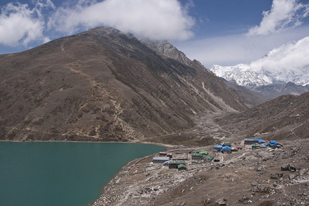 在尼泊尔喜马拉雅山上4700米处图片