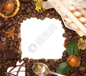 框架中的咖啡豆和甜味图片