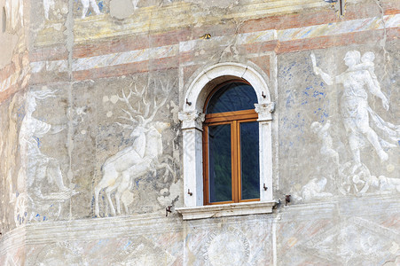 Trento教堂广场意大利图片
