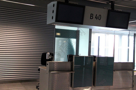欧洲机场大厅前台接待台图片