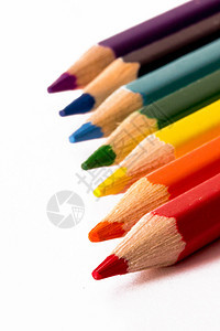 彩虹铅笔图片