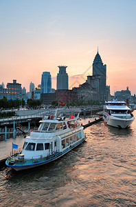 黄浦河与上海城市建筑图片