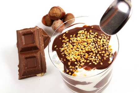 巧克力和奶油甜加巧克力图片