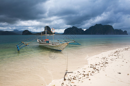 与小船的海景菲律宾图片