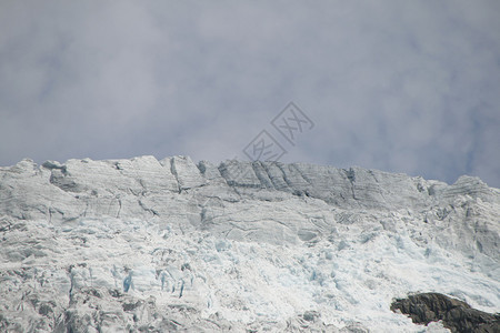 挪威山区的冰川图片