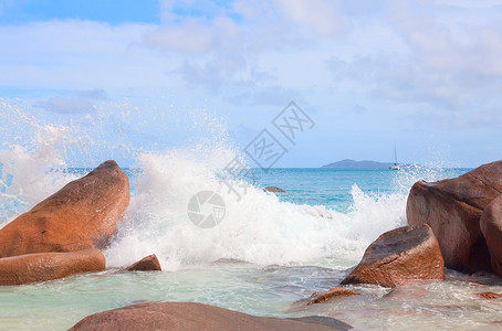 塞舌尔海岸印度洋的波图片