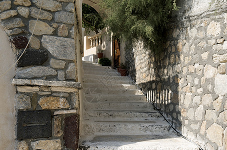 希腊圣托里尼岛上卡马里的石阶图片