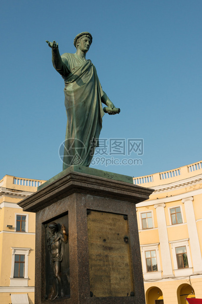 著名的Richelieu公爵纪念碑图片