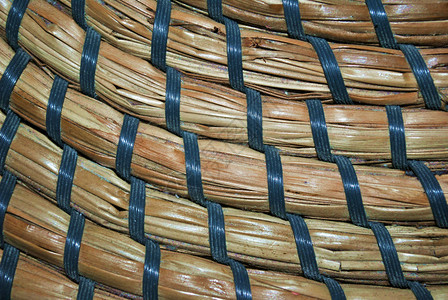 成捆的竹编弧线图片
