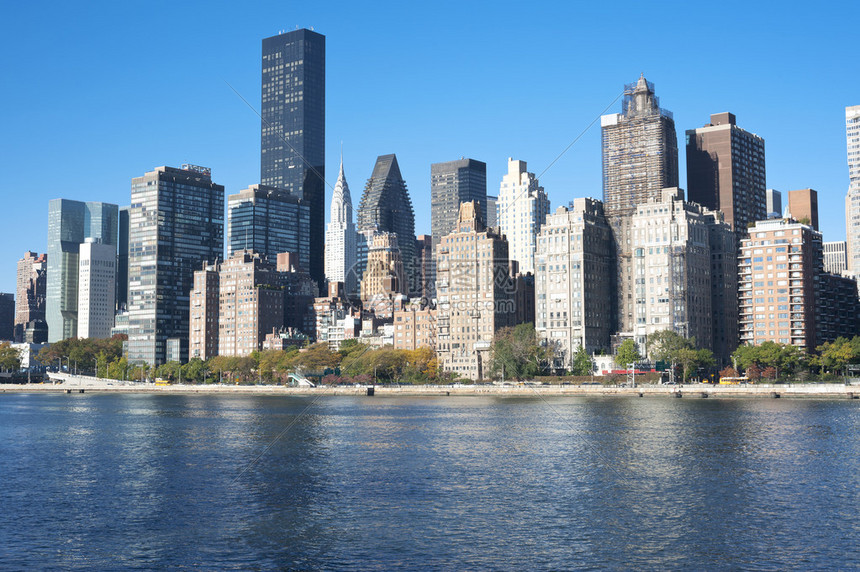 纽约尼克斯进攻效率创赛季新高外线投射与内线突破双线开花