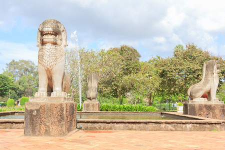 宝龙广场狮子雕像背景
