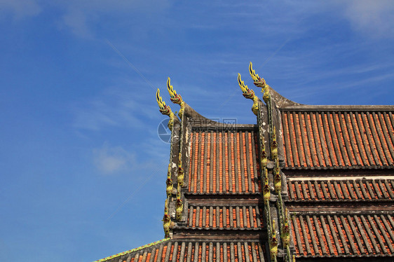 在Thaai寺院屋图片
