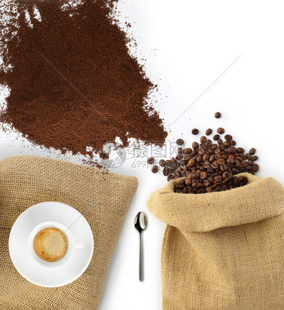 黄麻袋咖啡豆和咖啡图片