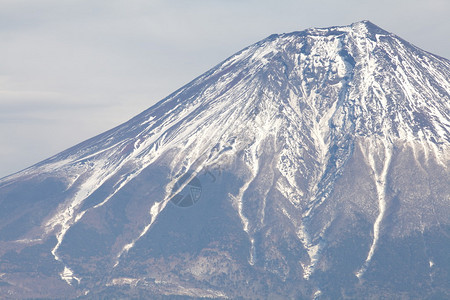 冬天的富士山图片