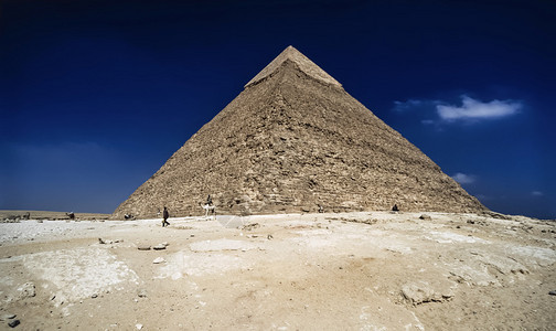 埃及开罗舍夫伦金字塔图片