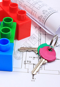 彩色积木房屋房屋钥匙和房屋建筑图的电气图建筑房屋的概图片