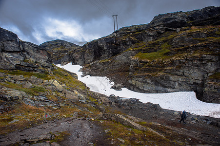 北京灵水村挪威Ringedalsvatnet湖奥达的Trolltun背景