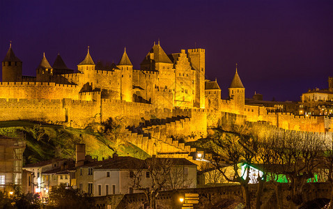 卡尔松堡垒的夜景法国朗格图片
