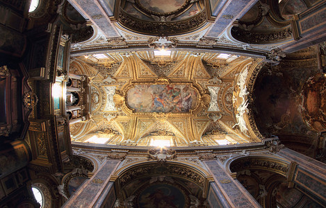 意大利罗马里昂特拉斯特韦雷的圣玛丽亚德尔奥托教堂巴洛克祭坛图片