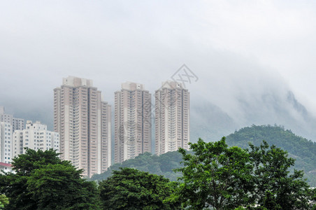 在南连花园的金馆和红桥靠近香港著名的地标奇林努纳里ChiLinNu图片