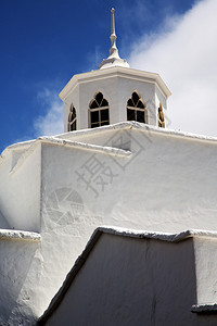 拉扎罗特在古老的墙边阳台教堂钟图片