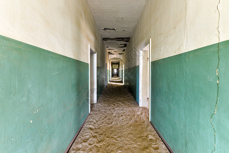 弃置的纳米比亚Kolmanskop幽灵钻石城图片