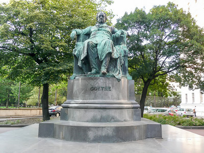 奥地利维也纳市中心沃尔夫冈戈德纪念碑图片