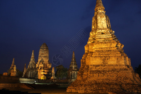 夜间在南亚泰国Bangkok以北的Ayutthaya图片