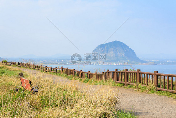 在韩国济州岛的桑加山课程中图片