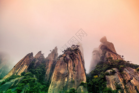 雾山风景图片