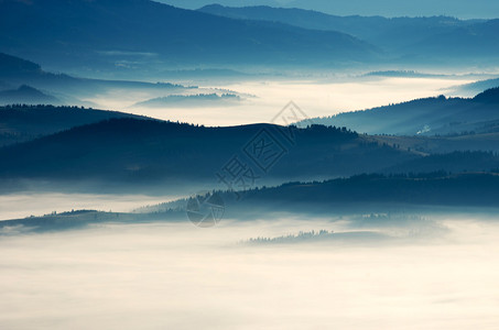 山高地貌喀尔巴阡图片