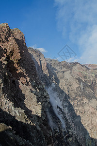 Etna火山爆发的惊人现象图片