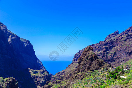 西班牙Tenerife岛的洛基山脉地貌图片