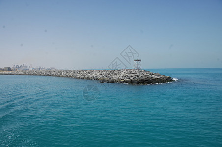 日光水浪图片