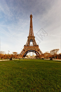法国巴黎著名的埃菲尔图片