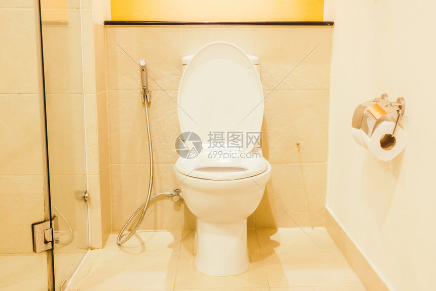 浴室内厕所内置的厕所坐椅装饰高清图片下载-正版图片507271349-摄图网