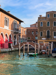 意大利威尼斯的桥梁和历史建桥平台图片