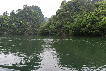 张家吉张家界宝峰湖高清图片