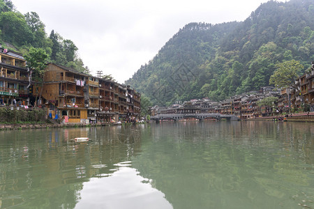 富江古城土头江河风景老城建筑沿图片