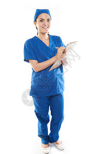 女实习医生与白色背景上的剪贴板图片