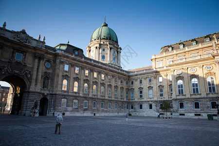 布达佩斯皇宫图片