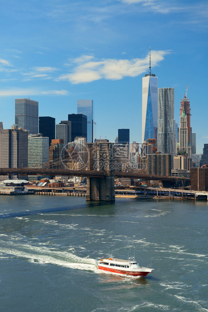 布鲁克林大桥和曼哈顿市中心天图片