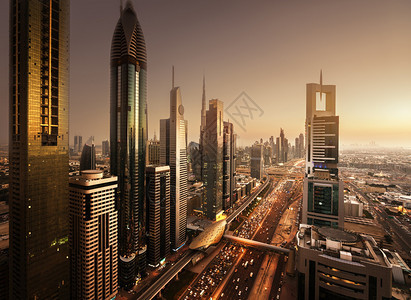 日落时的迪拜天际阿拉图片
