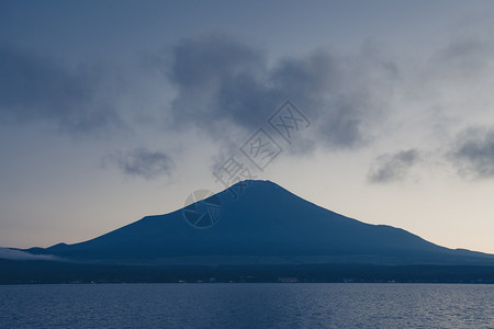 青藤山和云图片