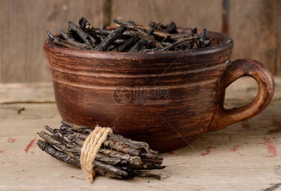 养生茶饮苦丁茶苦叶泥碗绿茶苦丁图片