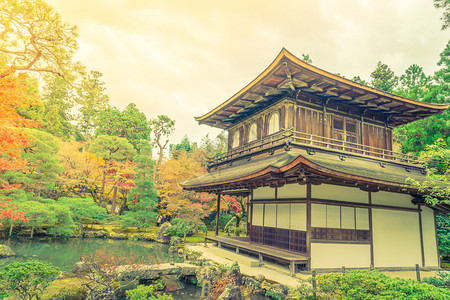 Ginkakuji寺庙日本京都经过滤的图像处理图片